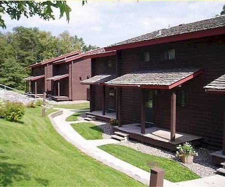Pelican Bay Breezy Point Exterior photo